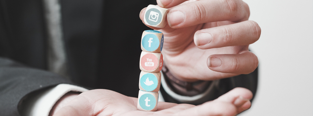 التسويق عبر مواقع التواصل الاجتماعي